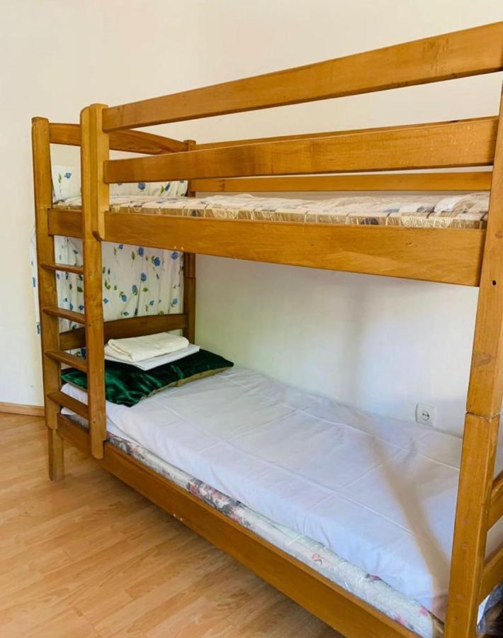 Infinity Hostel & Tour Yerevan Exterior photo